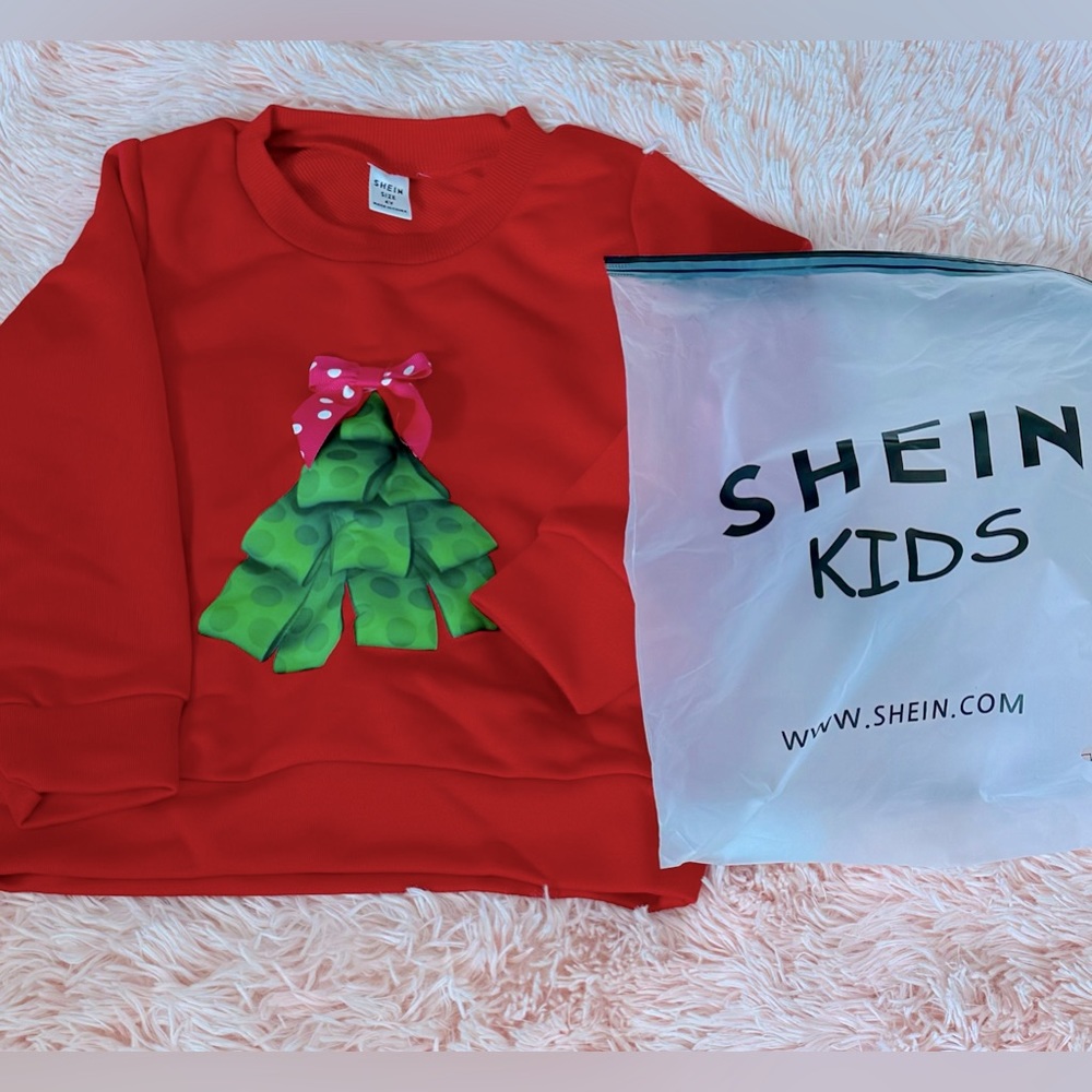 6Y Girls Holiday Sweatshirt